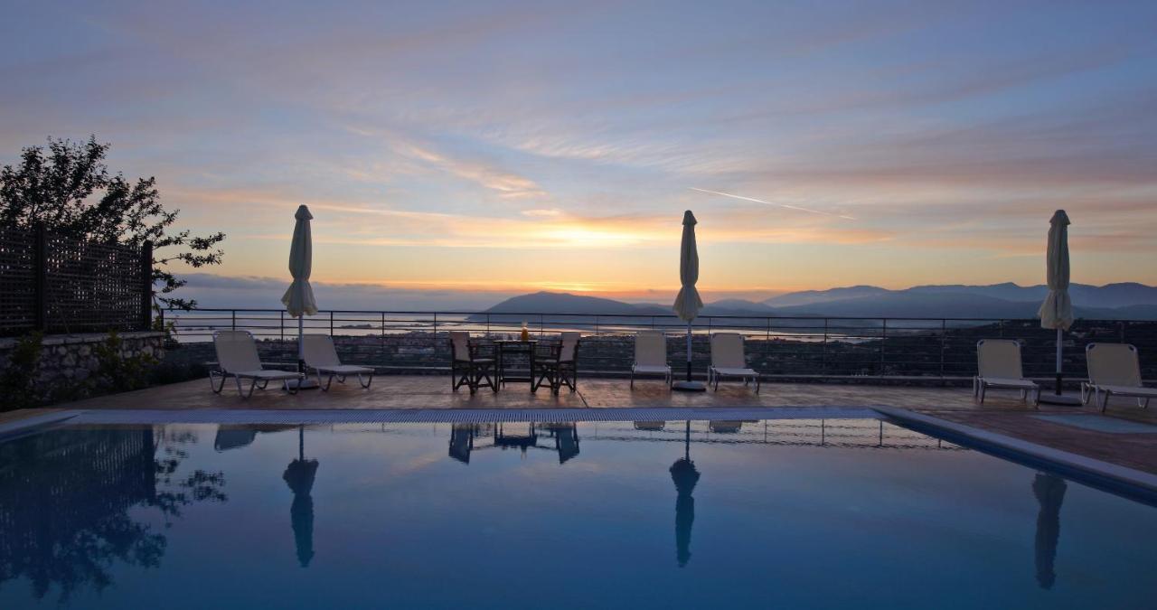 Villas On The Clouds Apolpaina Exterior photo